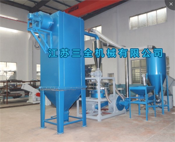 PVC白管料磨粉機(jī)  越南線